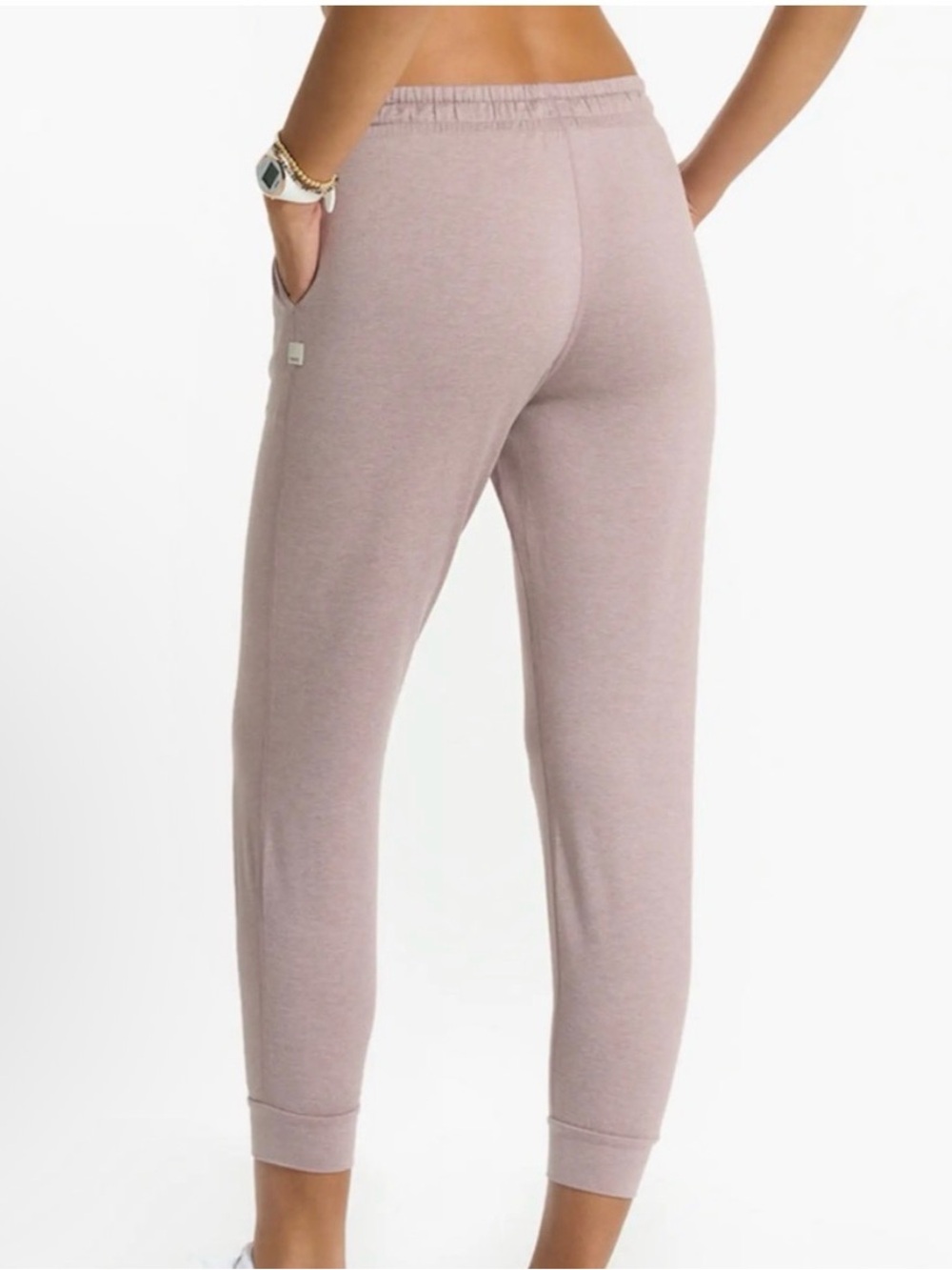 Vuori Women’s Performance Joggers in Medium, Umber Heather - Picture 2 of 6